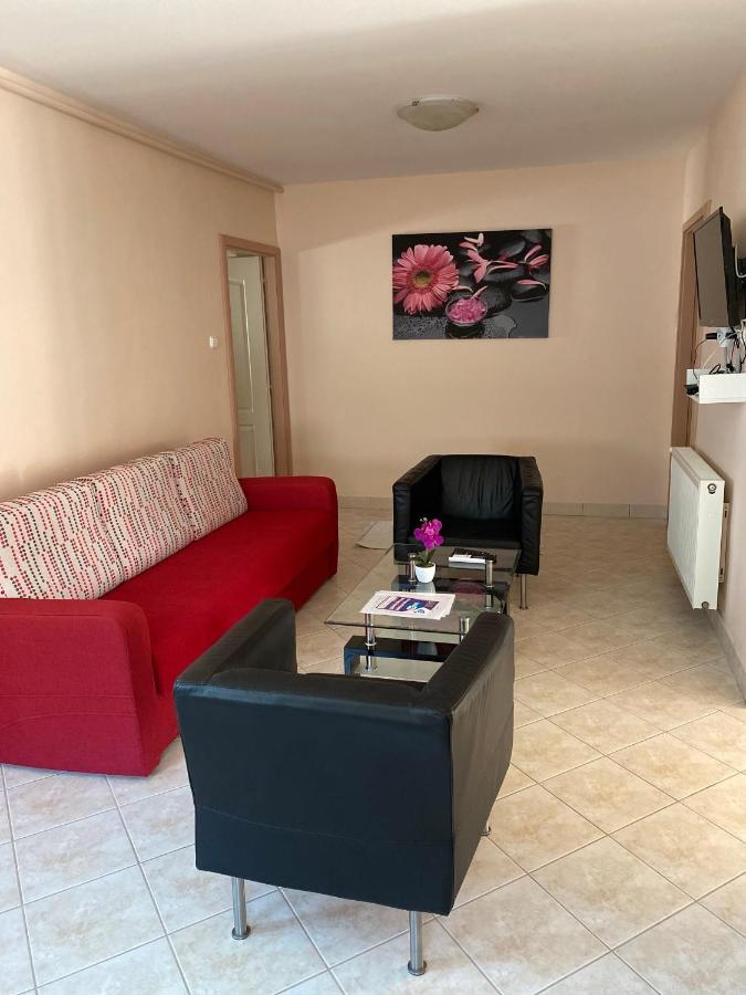 Pandora Pool Apartman Hajdúszoboszló Extérieur photo